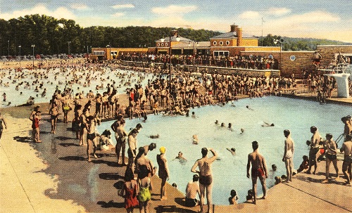 Postcard image of Swope Park swimming pool