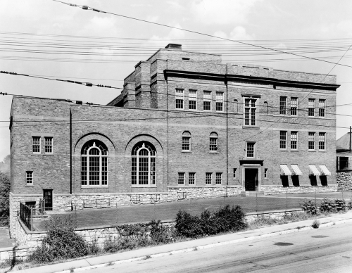 West Junior High School at 20th and Summit