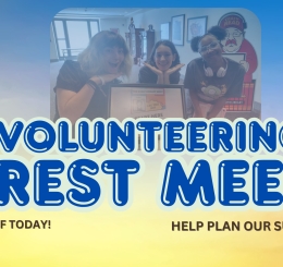 photos of teens volunteering