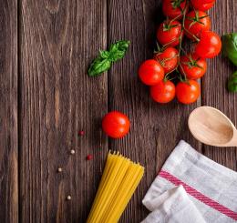 spaghetti cooking foods and utensils